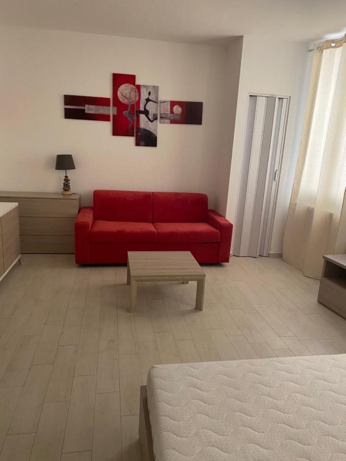 Senza Pensieri Via 4 Novembre/Via Diaz Apartamento Crema Exterior foto